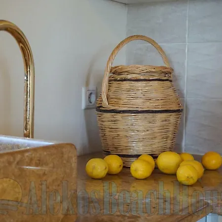 Alekos Beach Houses-natura Gialla *